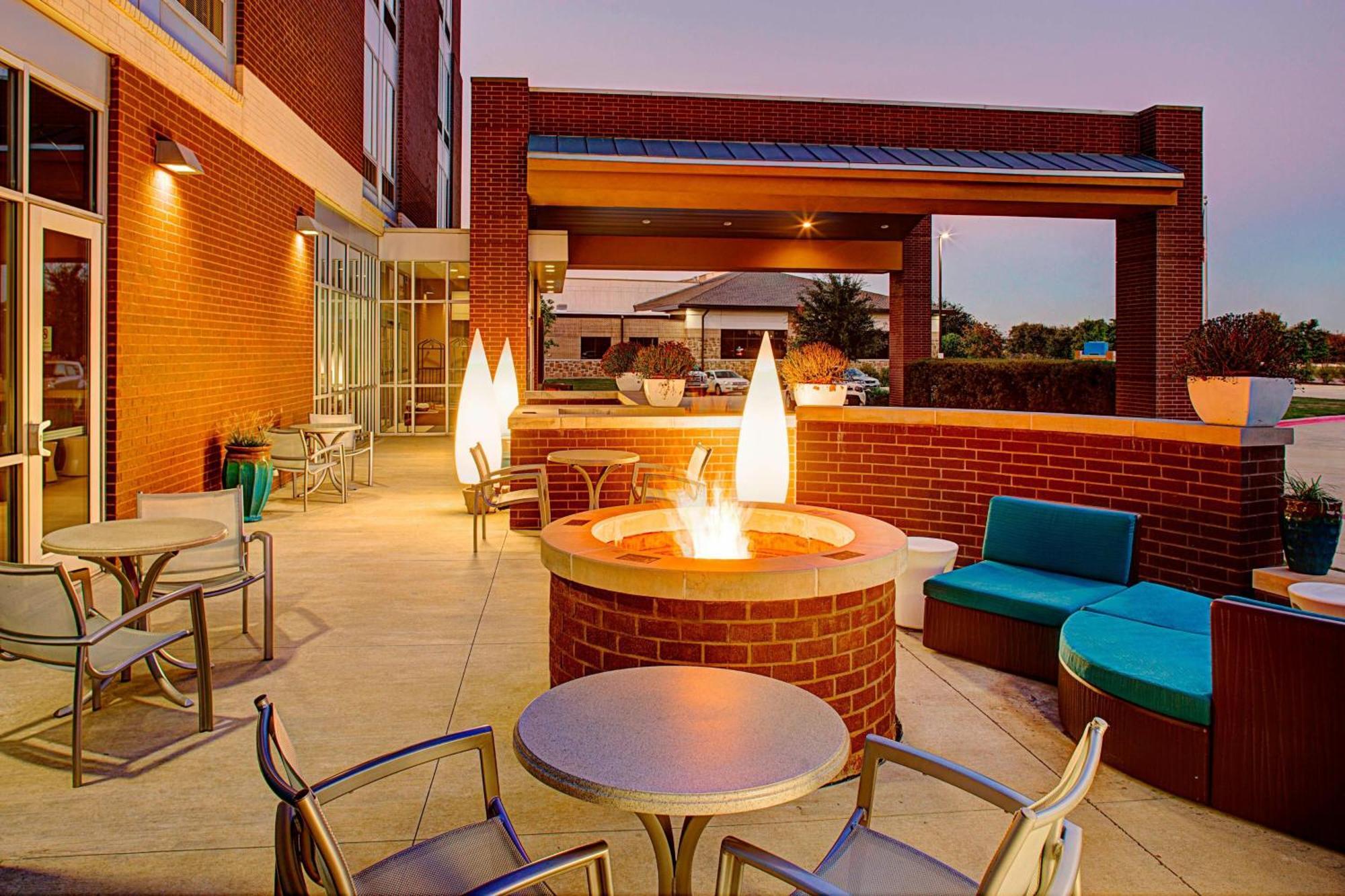 Springhill Suites By Marriott Dallas Richardson/Plano Exterior photo